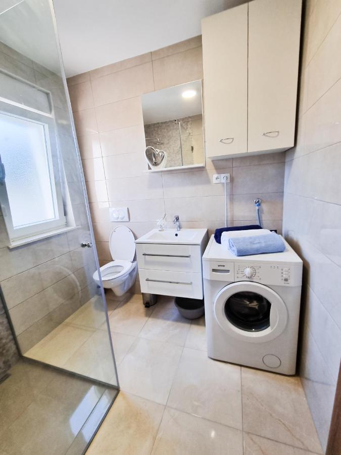 Apartment Ane 2 Тисно Екстериор снимка